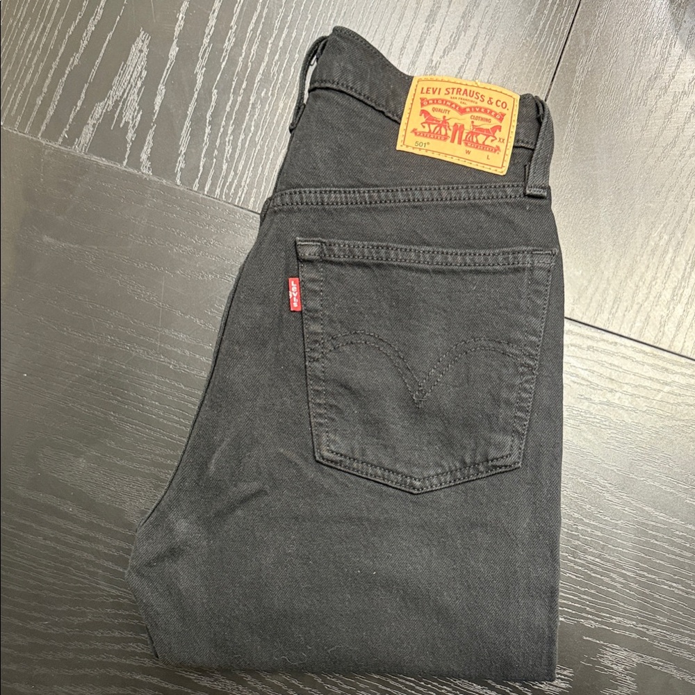 Levi's Men's Dark Gray Straight Jeans